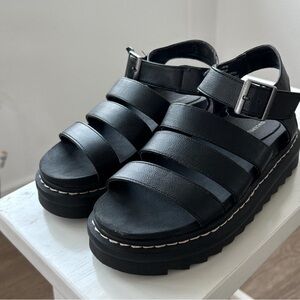 Sincerely Jules Black Platform Sandals
